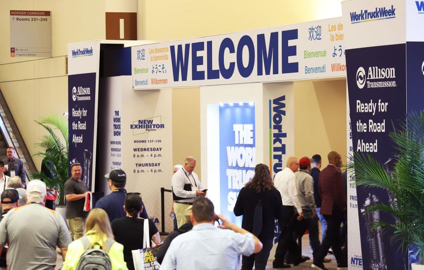 WTW attendees entering exhibit hall